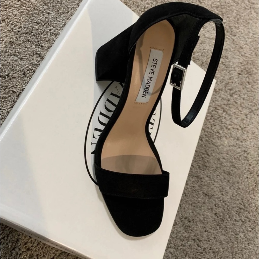 ✨SOLD✨Steve Madden shoes
